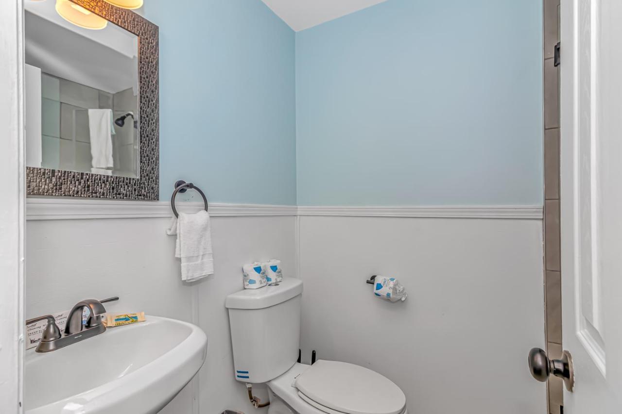 125 Atlantic Avenue Unit E - Pet Friendly! Walk To The Beach And Pier!1Br -1Ba - Sleeps 2-4 Guests! Myrtle Beach Exterior photo
